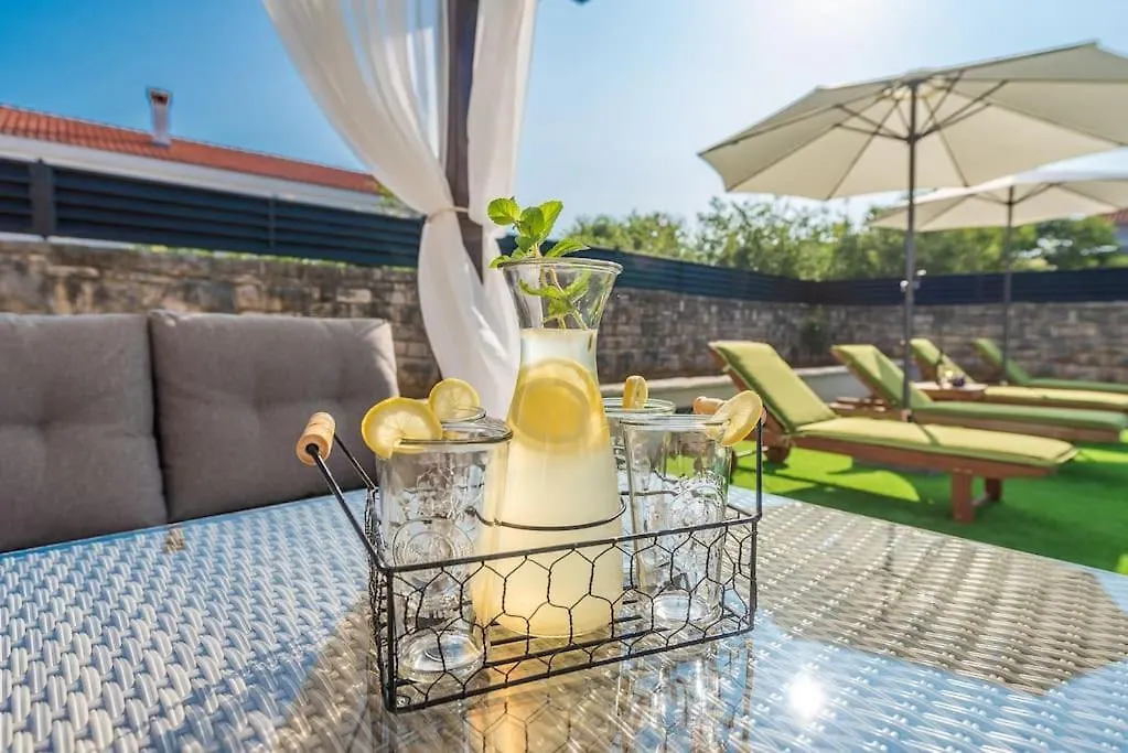 Villa Marcela - Adriatic Luxury Villas Pridraga