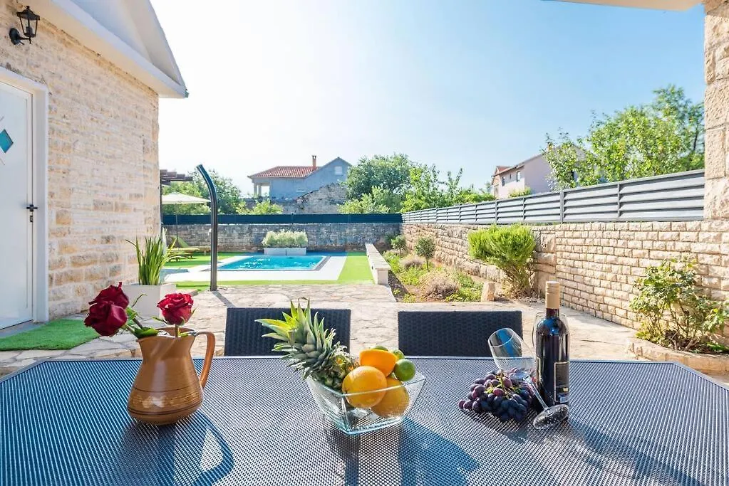 Villa Marcela - Adriatic Luxury Villas Pridraga 0*,